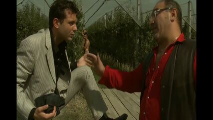 Secret MILF Sex In Fields